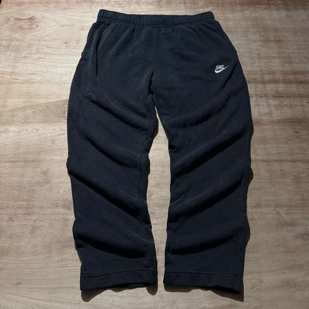 Nike Vintage Embroidered Swoosh Black Fleece Sweatpants Size L